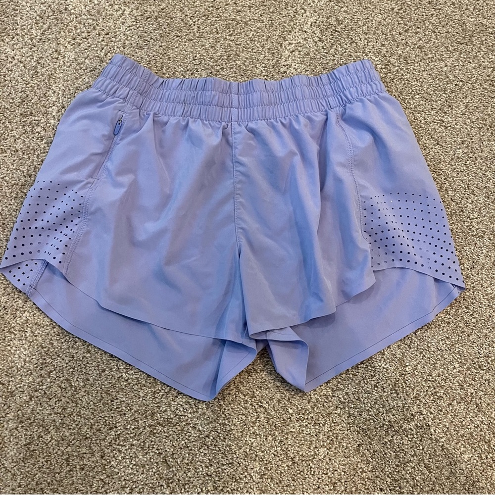 Athleta Hustle 3” Shorts Blue
